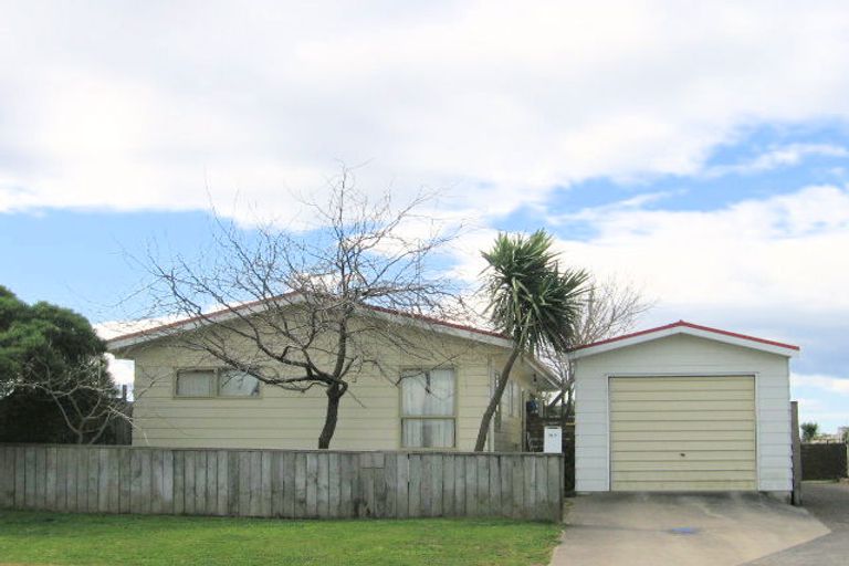 Photo of property in 14 Belray Place, Papamoa Beach, Papamoa, 3118