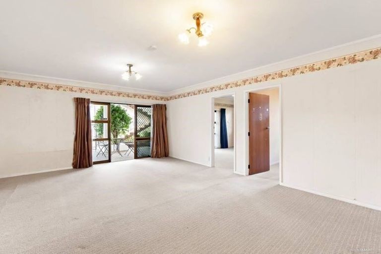 Photo of property in 191a Te Atatu Road, Te Atatu South, Auckland, 0610