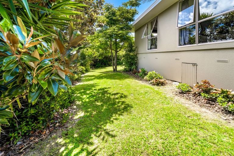 Photo of property in 22 Cascaden Road, Gulf Harbour, Whangaparaoa, 0930