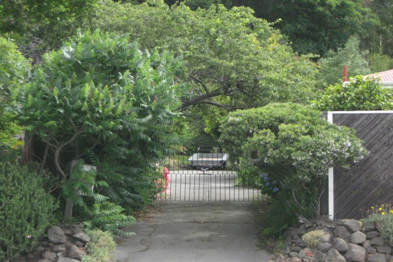 Photo of property in 337a Port Hills Road, Hillsborough, Christchurch, 8022