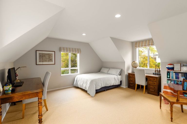 Photo of property in 21 Condell Avenue, Papanui, Christchurch, 8053