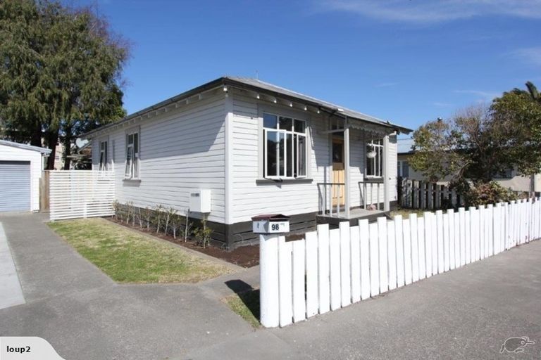 Photo of property in 98 Thackeray Street, Napier South, Napier, 4110
