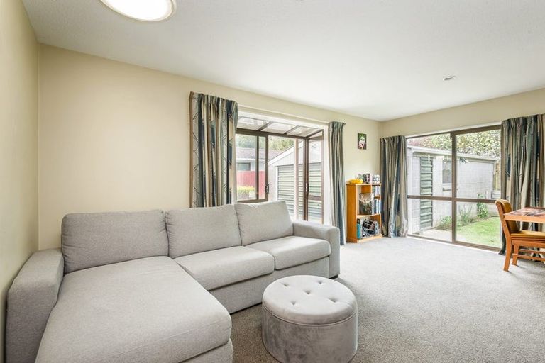 Photo of property in 93b Kippenberger Avenue, Rangiora, 7400