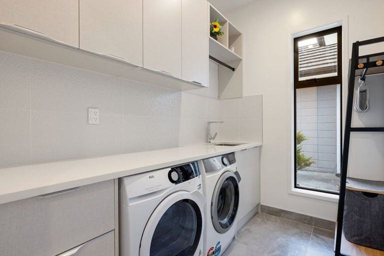 Photo of property in 70 Magellan Rise, Flagstaff, Hamilton, 3210