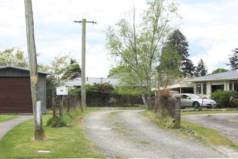 Photo of property in 19 Martin Street, Utuhina, Rotorua, 3015