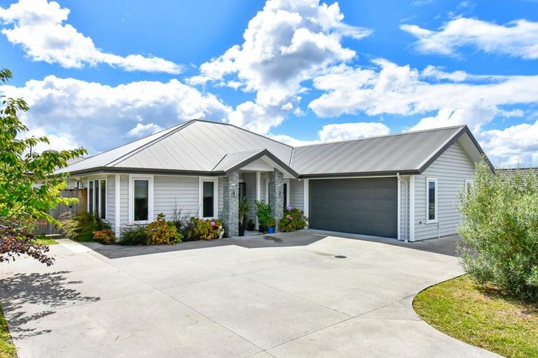 Photo of property in 126 Hillpark Drive, Pokeno, 2402