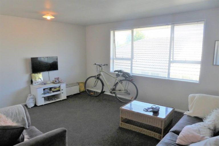 Photo of property in 3/26 Stoneyhurst Street, St Albans, Christchurch, 8014