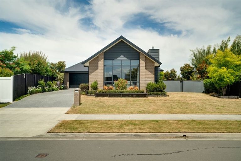 Photo of property in 72 Beachvale Drive, Kaiapoi, 7630