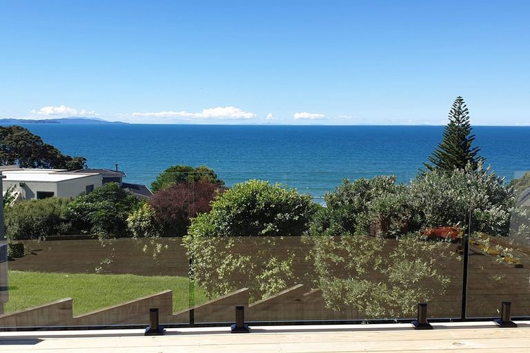 Photo of property in 56 Marellen Drive, Red Beach, 0932