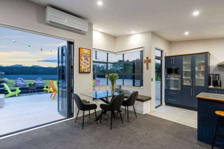 Photo of property in 32 Grantston Drive, Pyes Pa, Tauranga, 3112