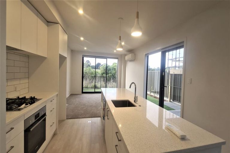 Photo of property in 44 Koreke Close, Kenepuru, Porirua, 5022