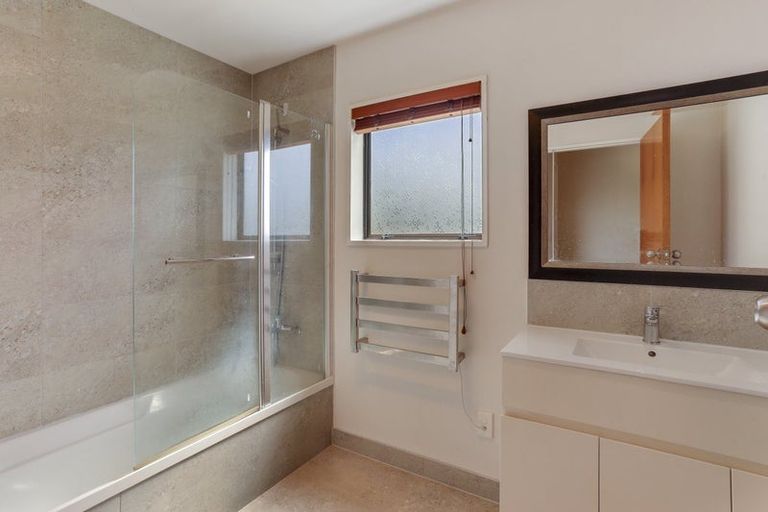 Photo of property in 206 Grimseys Road, Redwood, Christchurch, 8051