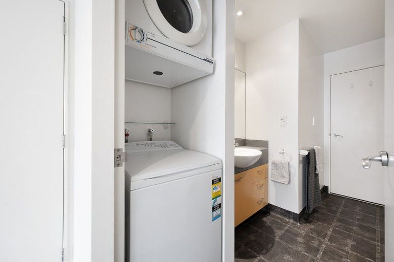 Photo of property in St Peters Apartments, 3d/192 Willis Street, Te Aro, Wellington, 6011