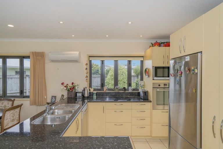 Photo of property in 24 Heritage Close, Whitianga, 3510