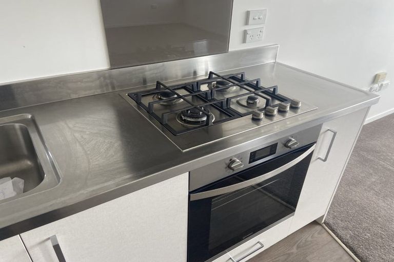 Photo of property in 19 Charles Street, Papatoetoe, Auckland, 2025