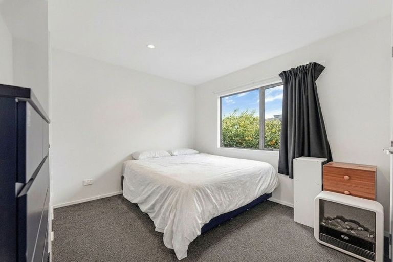 Photo of property in 20 Harbour Crest Drive, Waiuku, 2123