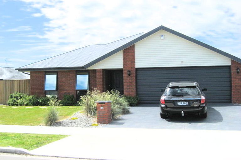 Photo of property in 62 Allison Crescent, Kaiapoi, 7630