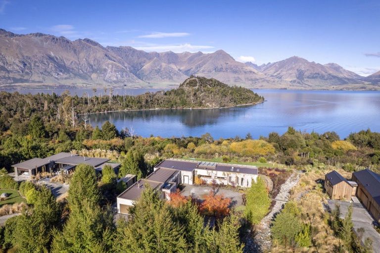 Photo of property in 4 Fishermans Lane, Mount Creighton, Queenstown, 9371