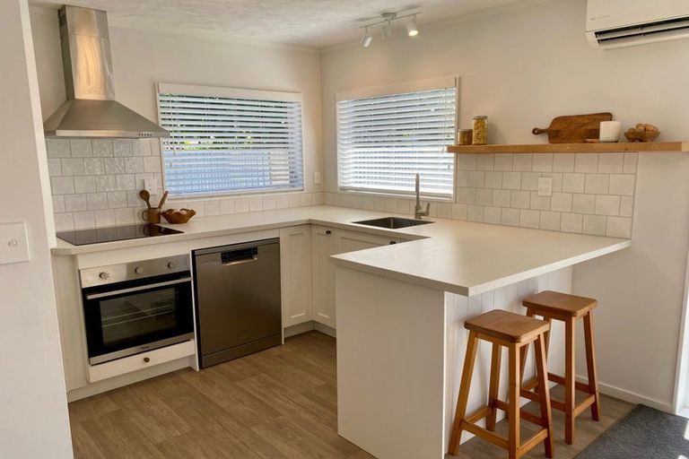 Photo of property in 3/411a Gloucester Street, Taradale, Napier, 4112