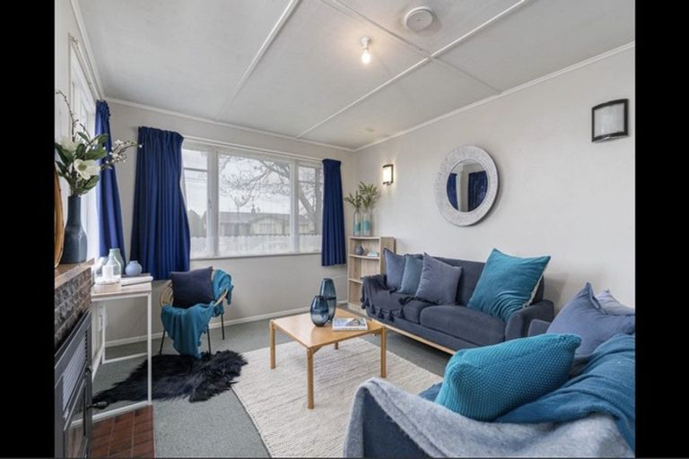 Photo of property in 52 Fergusson Street, Solway, Masterton, 5810