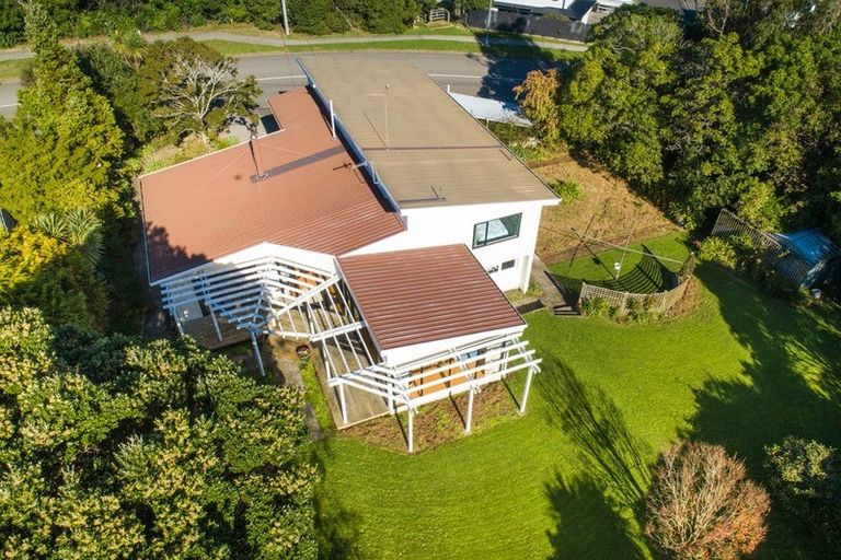 Photo of property in 106 Atawhai Road, Fitzherbert, Palmerston North, 4410