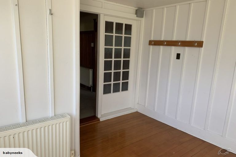 Photo of property in 77 Paparoa Street, Papanui, Christchurch, 8053