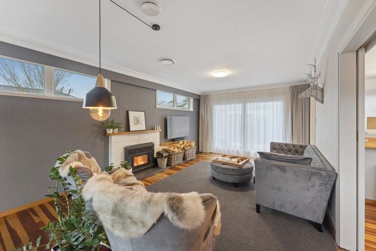 Photo of property in 4a Hood Avenue, Heretaunga, Upper Hutt, 5018