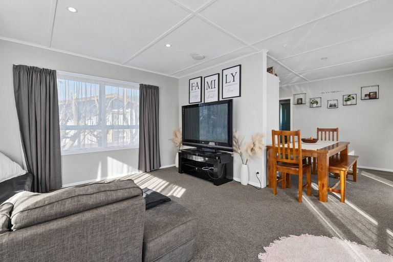 Photo of property in 140 Clayton Road, Mangakakahi, Rotorua, 3015