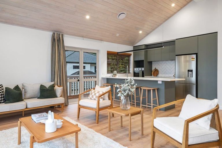 Photo of property in 15 Forest Place, Lynmore, Rotorua, 3010