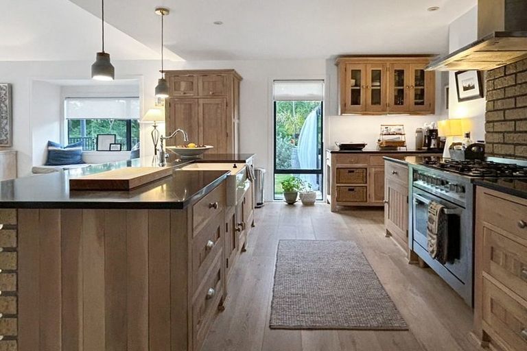 Photo of property in 10 Te Puroa Place, Huntington, Hamilton, 3210