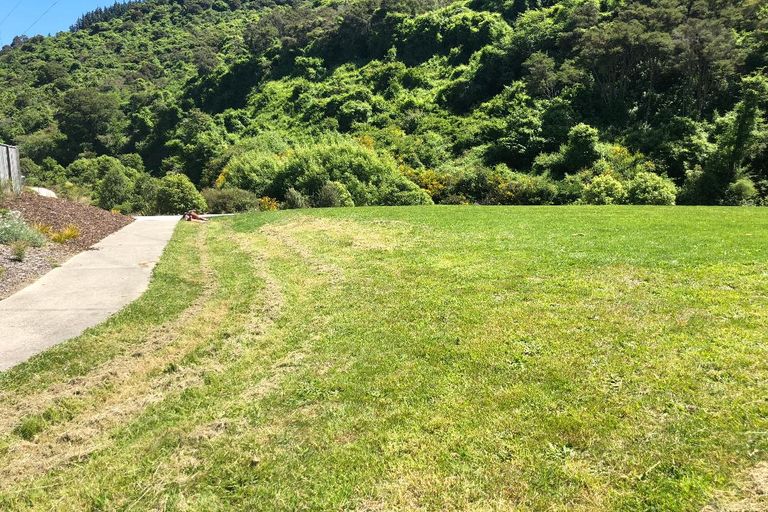 Photo of property in 9 Olivine Terrace, The Brook, Nelson, 7010