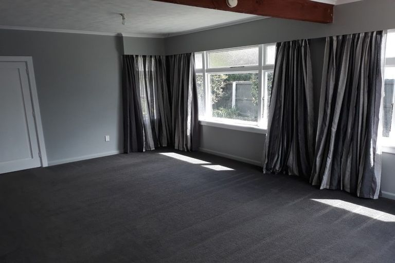 Photo of property in 76 Sylvan Street, Hillmorton, Christchurch, 8024