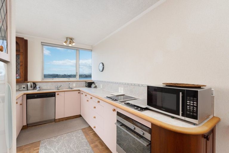 Photo of property in Elizabeth Height Apartments, 8 Elizabeth Street, Tauranga, 3110
