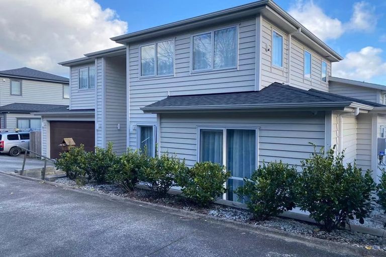 Photo of property in 5 Moko Lane, Greenhithe, Auckland, 0632
