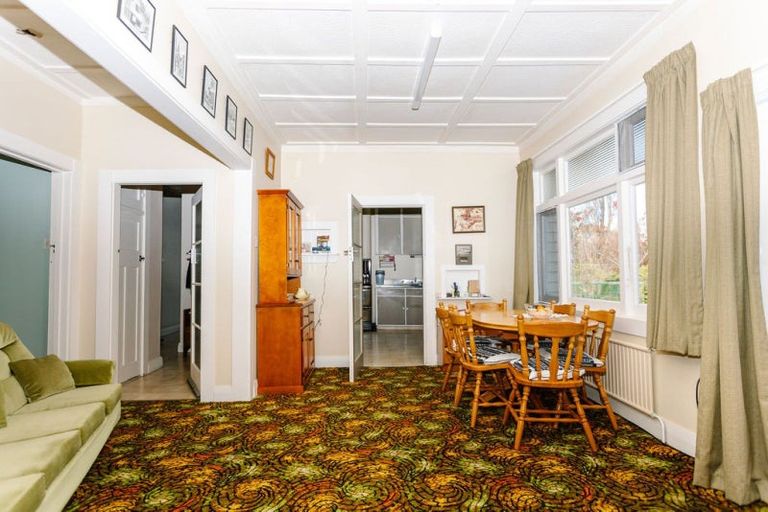 Photo of property in 36 Riverdale Road, Dannevirke, 4930