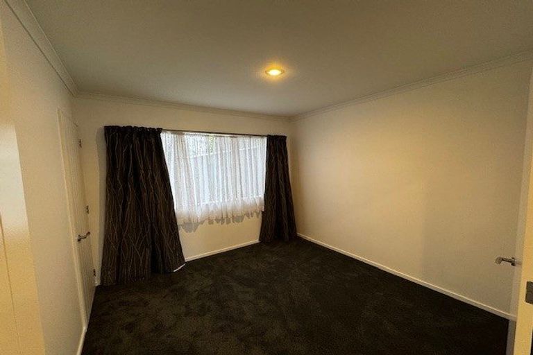 Photo of property in 3 Reeves Road, Rangiora, 7400