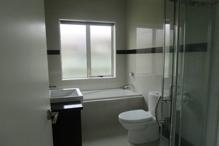 Photo of property in 13 Dromoland Drive, Flat Bush, Auckland, 2019