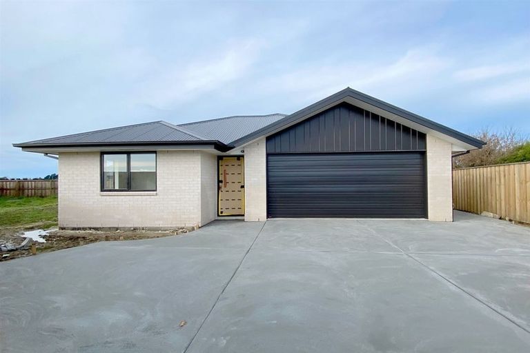 Photo of property in 28b Hilton Drive, Amberley, 7410