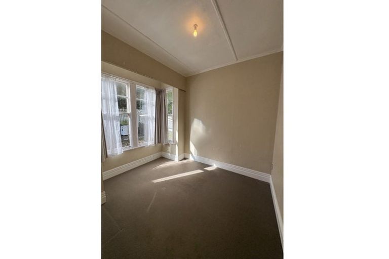 Photo of property in 174 Hanson Street, Newtown, Wellington, 6021