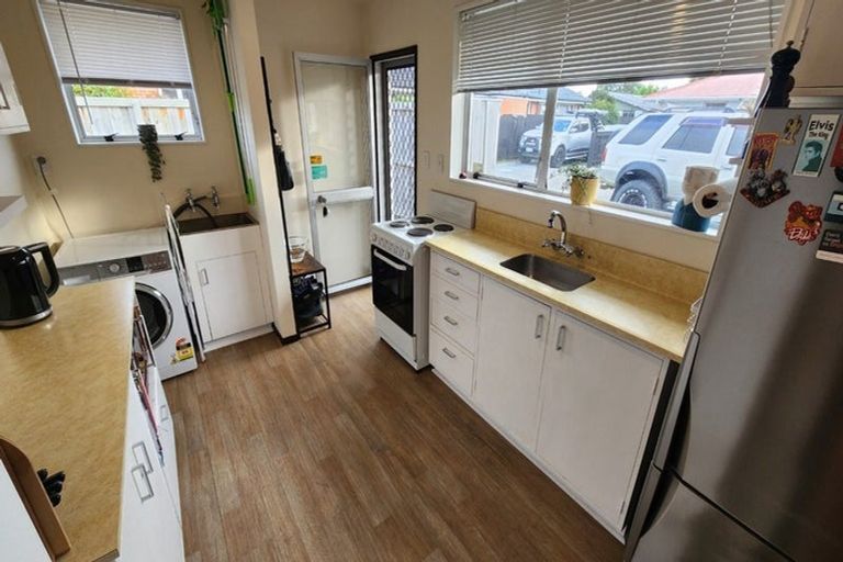 Photo of property in 2/149 Linwood Avenue, Linwood, Christchurch, 8011