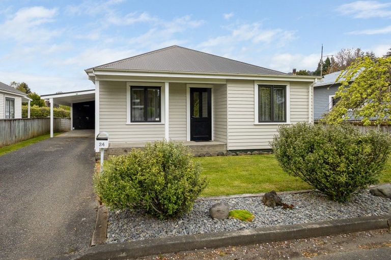 Photo of property in 24 Foyle Street, Ohakune, 4625