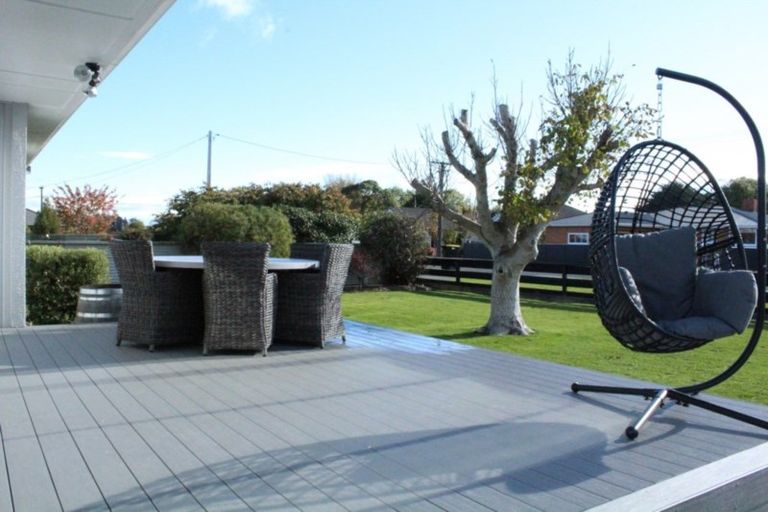 Photo of property in 79 Albert Street, Winton, 9720