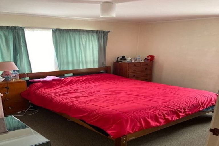 Photo of property in 2/43 Priestley Drive, Bucklands Beach, Auckland, 2014