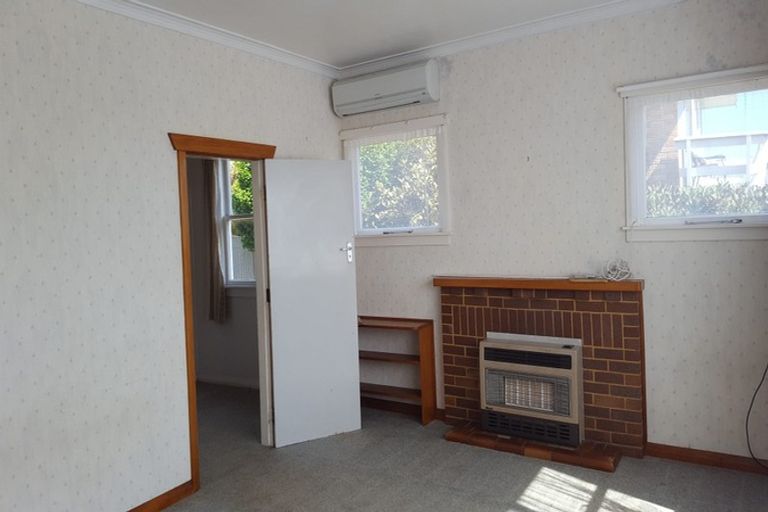 Photo of property in 14 Argyle Street, Hawera, 4610