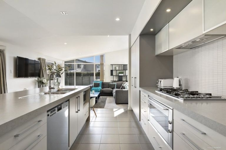 Photo of property in 45 Winsley Terrace, Churton Park, Wellington, 6037