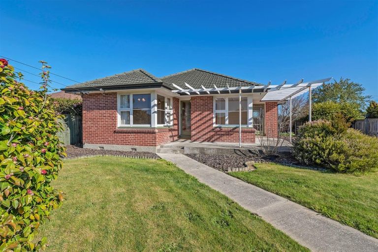 Photo of property in 17 Vardon Crescent, Shirley, Christchurch, 8061