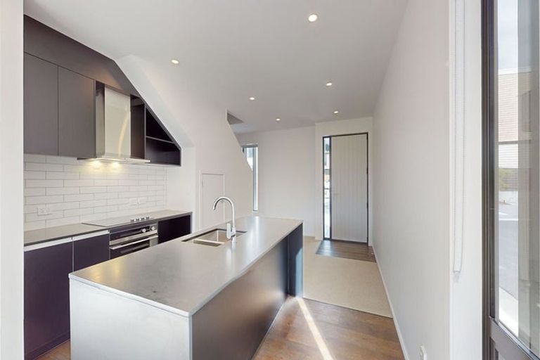 Photo of property in 6 Houhere Street, Paraparaumu, 5032