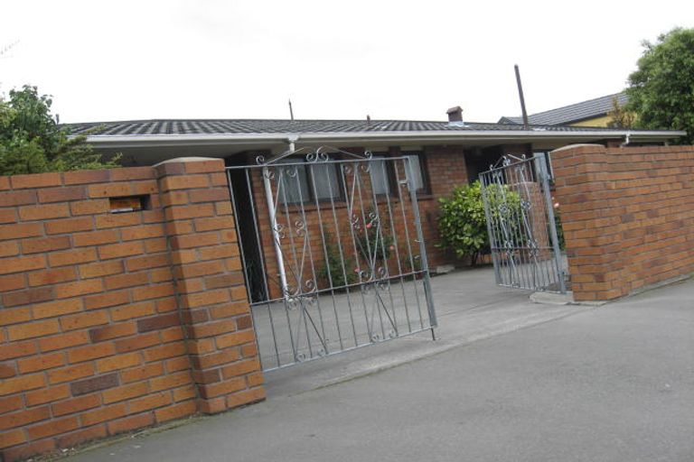Photo of property in 298a Riccarton Road, Upper Riccarton, Christchurch, 8041