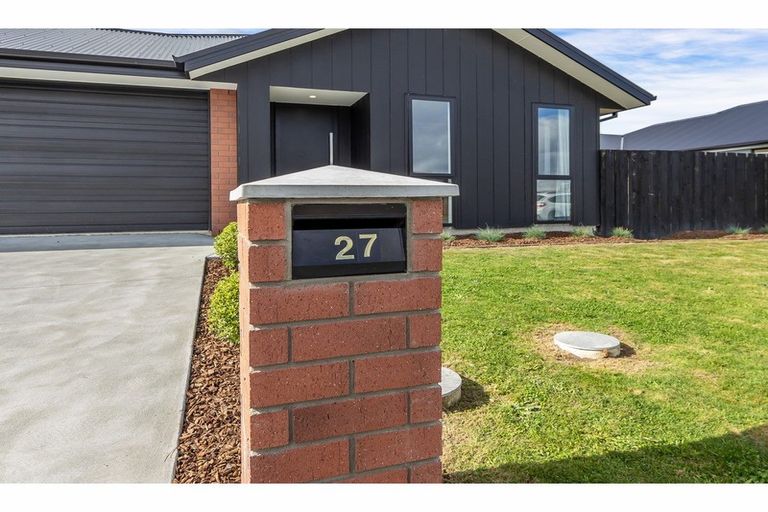 Photo of property in 27 Kilmurry Street, Halswell, Christchurch, 8025