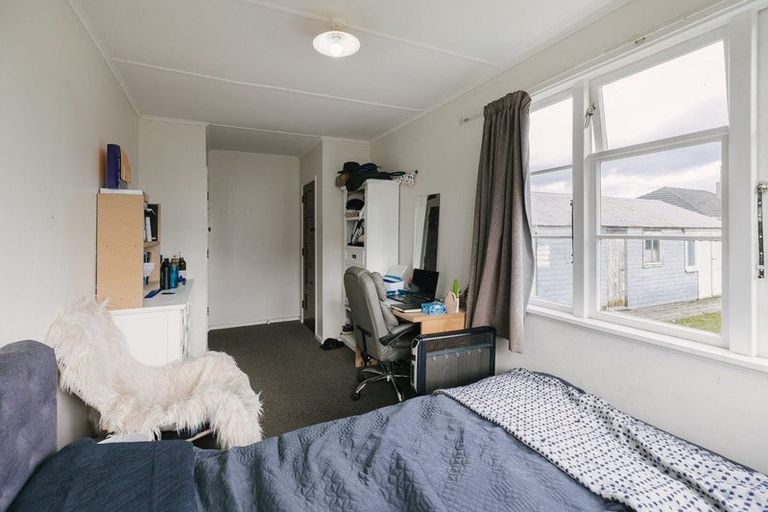 Photo of property in 50 Vogel Street, Roslyn, Palmerston North, 4414